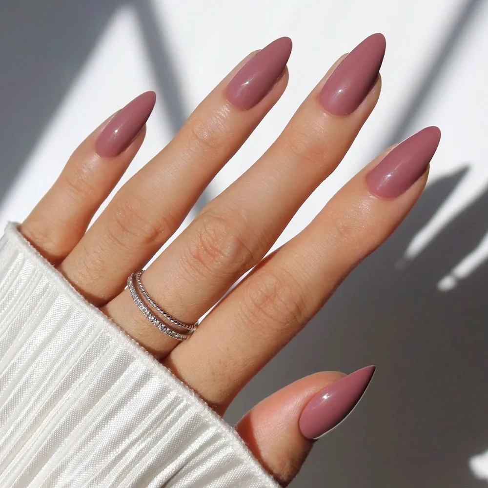 Mauve Wife